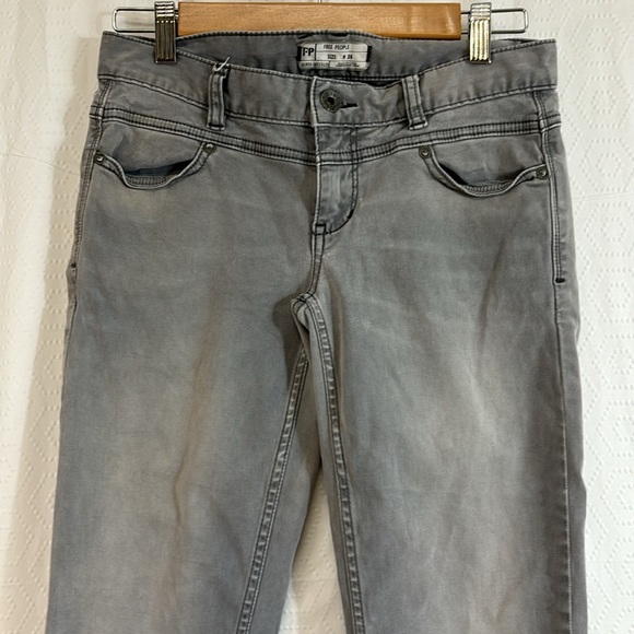 Free People Low Rise Skinny Velvet Pants Size 26 - Picture 2 of 10